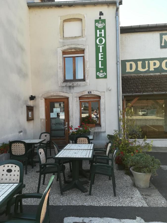 hotel de la place Liffol-le-Grand Exterior foto